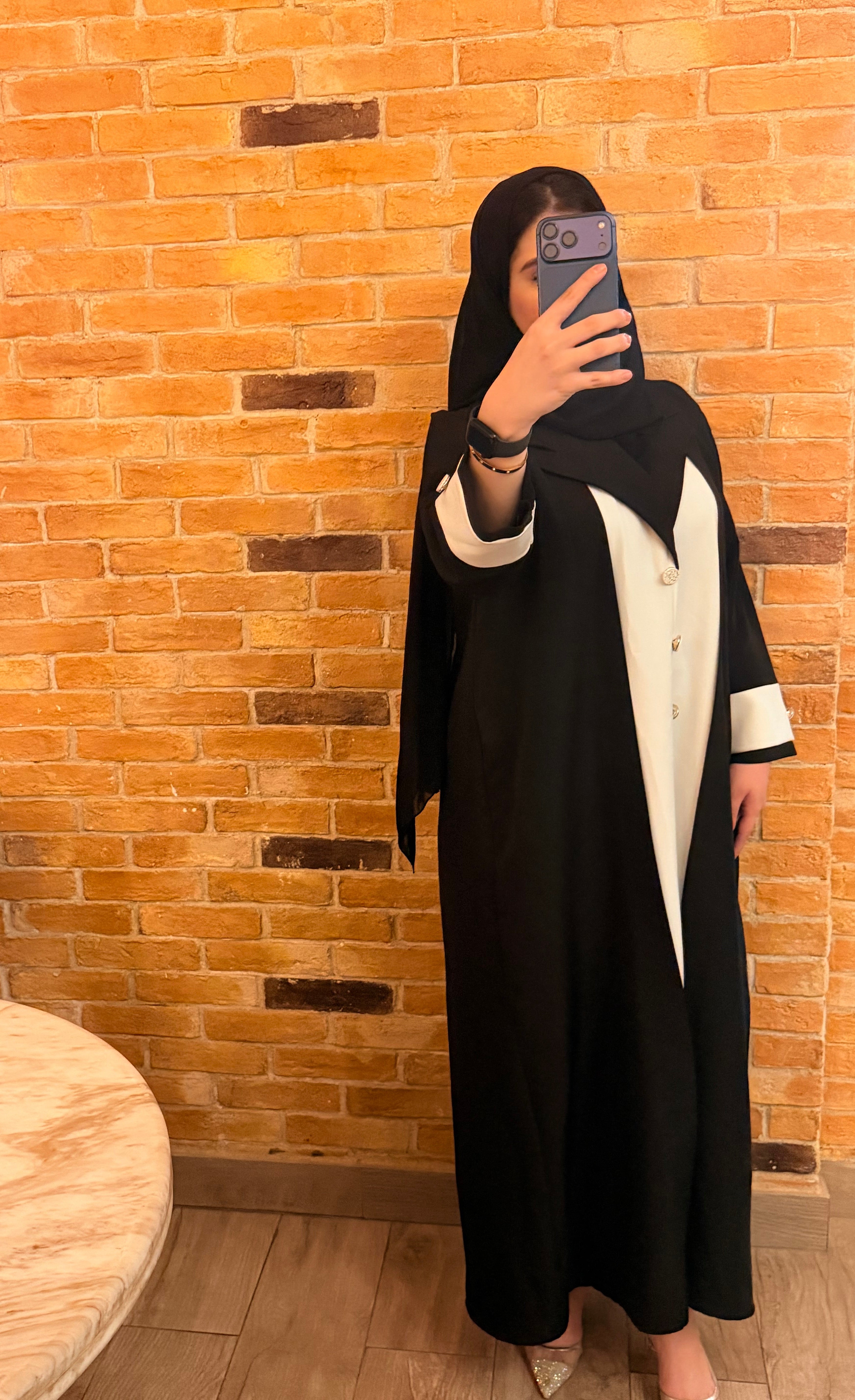 عباية عملية مريحة للبس اليومي