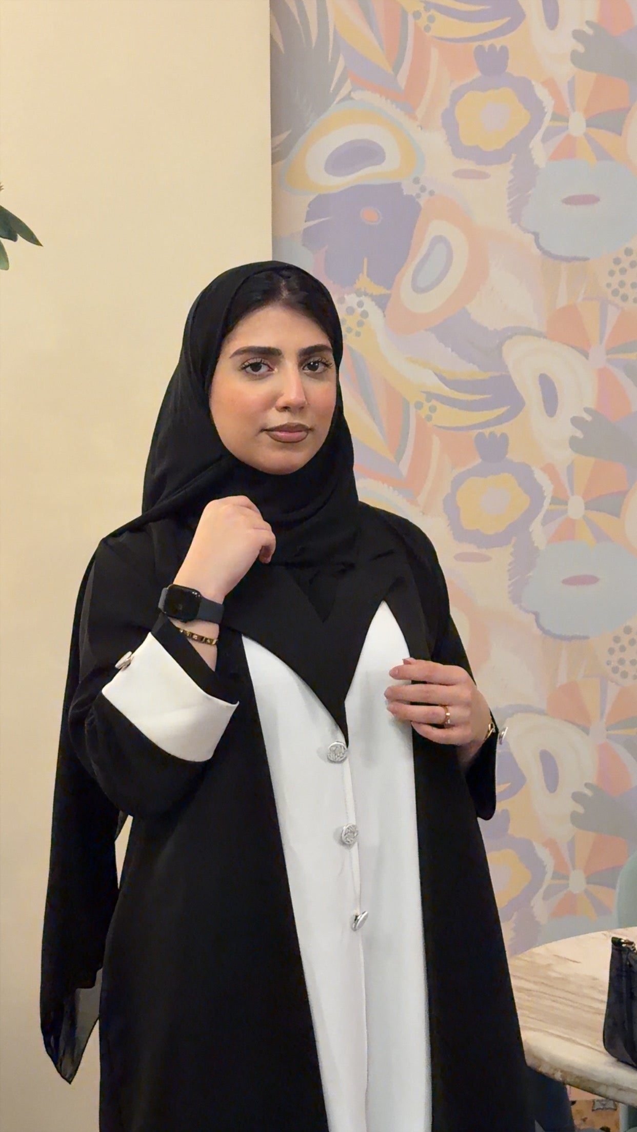 عباية عملية مريحة للبس اليومي